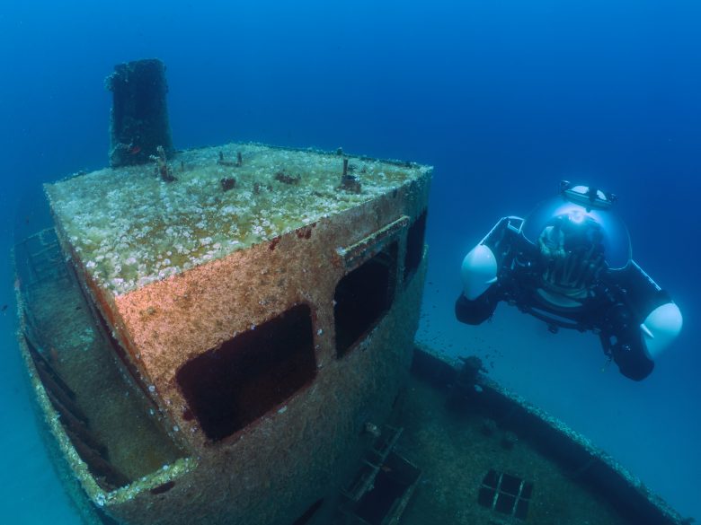 U-Boat Worx private submarine C-Explorer 3 diving in Malta near wreck