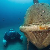 U-Boat Worx private submersibles C-Explorer 3 - wreck diving in Malta