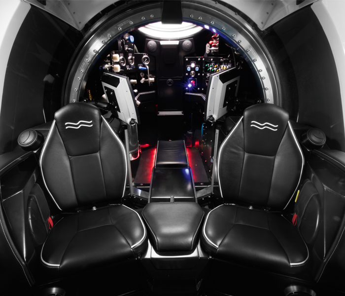 Super Yacht Sub 3 interior