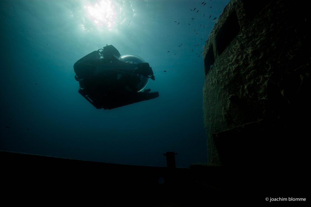 U-Boat Worx private submarine Super Yacht Sub 3 diving