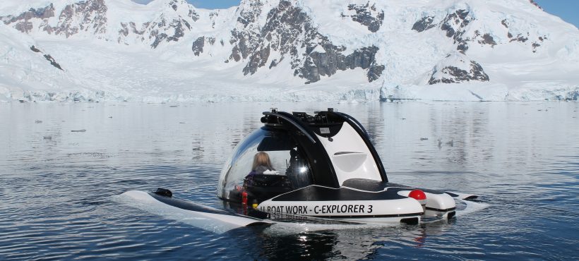 M/Y Legend submarine in Antarctica